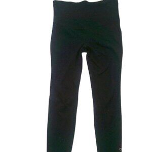 GapFit Maternity Blackout Technology Fast full panel leggings Black SZ Med